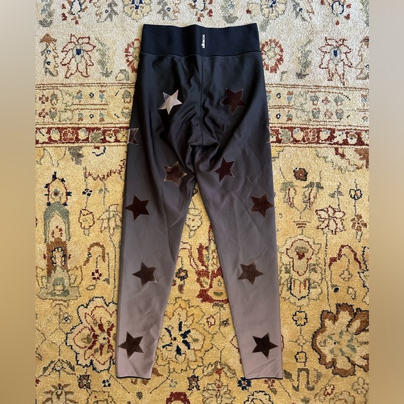 Ultracor Highwaist Gradient Knockout Leggings - Picture 9 of 9